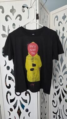 IT Movie Pennywise You’ll Float Too Graphic Tee Medium Black Horror Shirt nwot